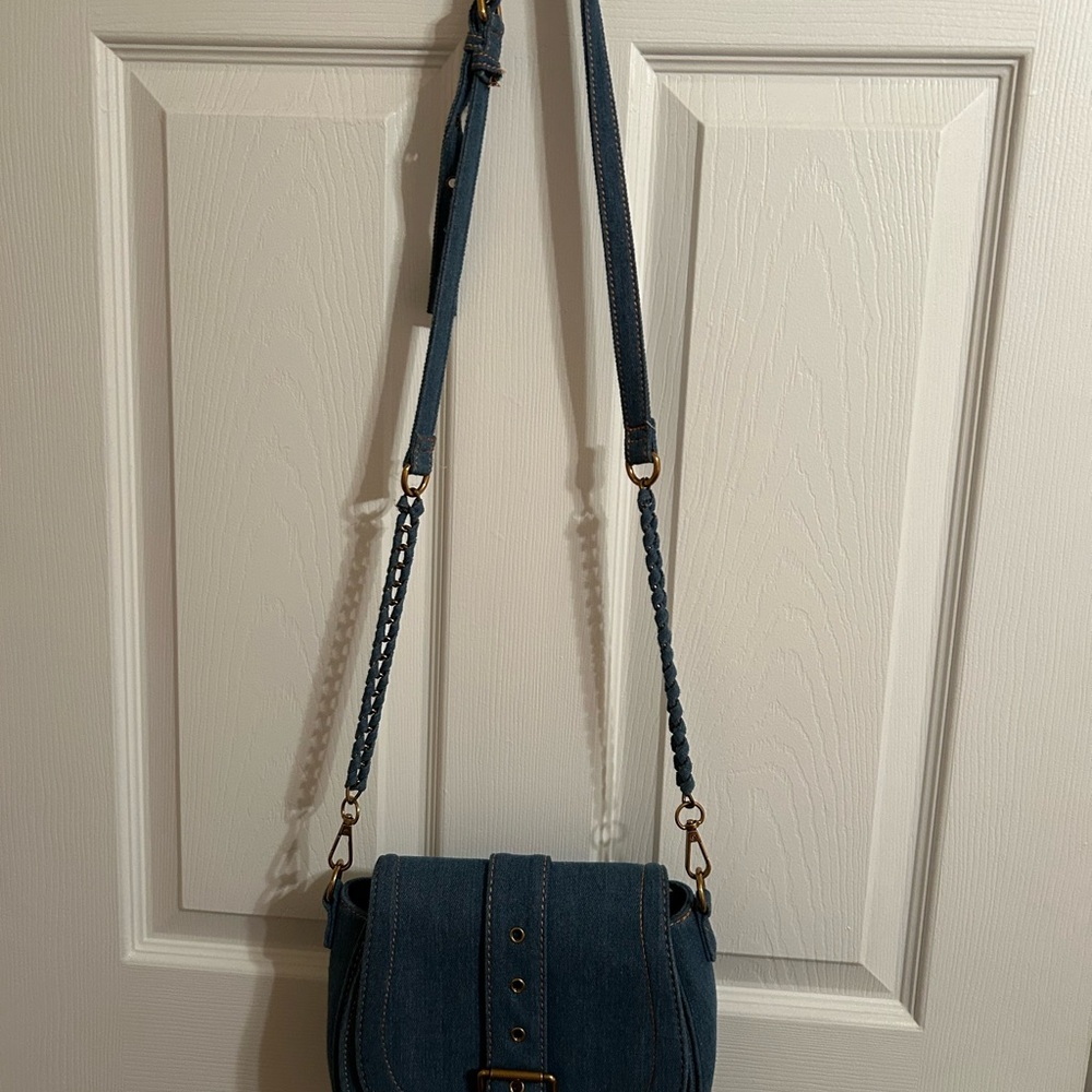 HOUSE OF HARLOW 1960 denim cross body purse, good condition. - Picture 3 of 7